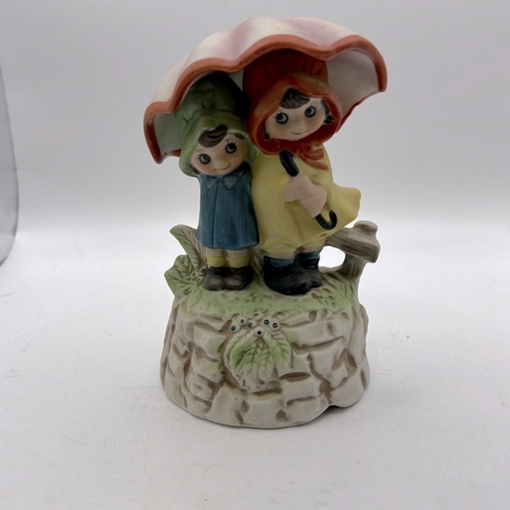 Flambro Porcelain Music Box Two Girls Under Umbrella Rainy Figurine
